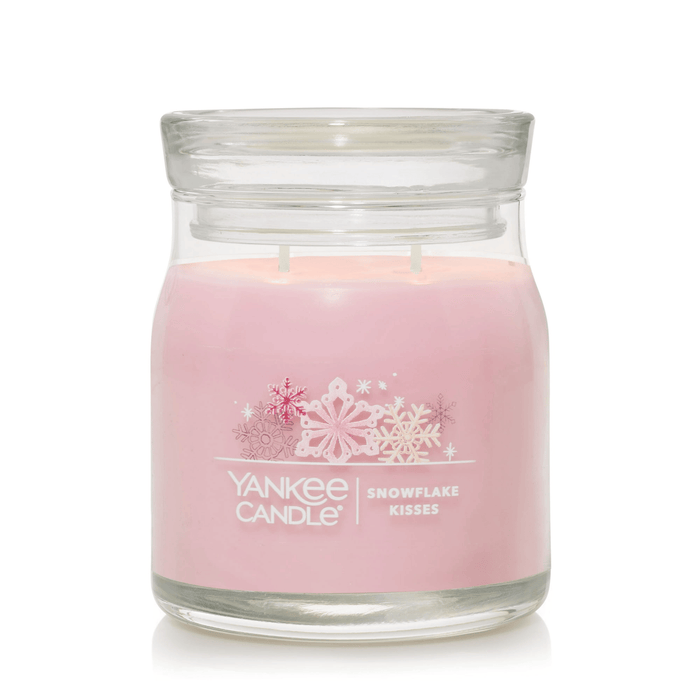 Yankee Candle Snowflake Kisses Signature Medium Jar Candle