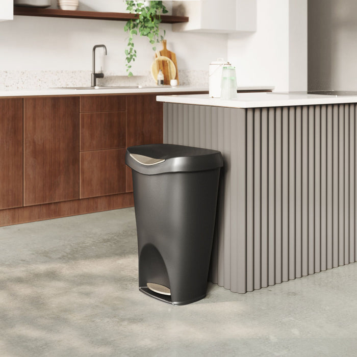 Umbra 13 gal Brim Plastic Step Soft Close Lid Kitchen Trash Can, Black