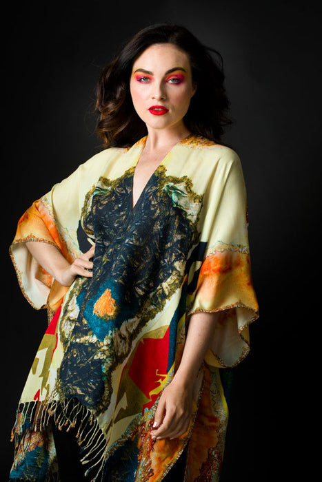 "Lady in Peridome" Kimono-